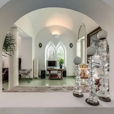 Vintage Italian Villa In Capri Κάπρι