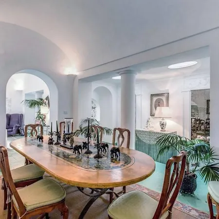 Βίλα Vintage Italian Villa In Capri